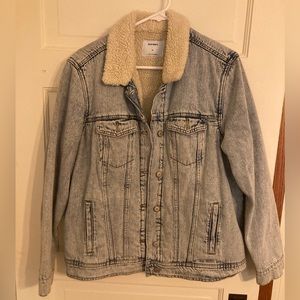 Jean jacket with Sherpa lining